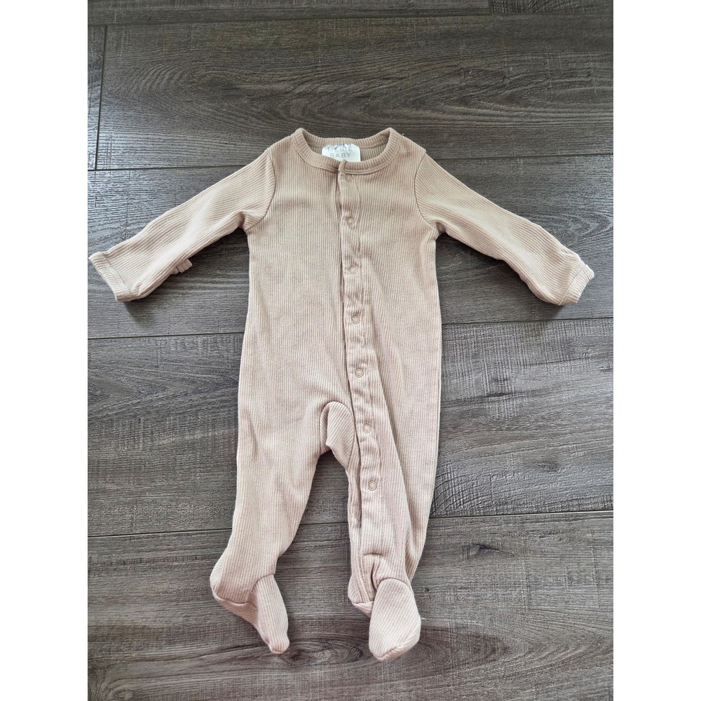 Mebie‎ baby boy sleeper 0-3 mos